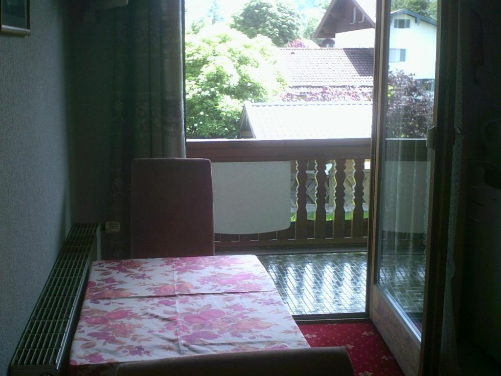 ルーポルディングHaus Alpenblick Inkl. Chiemgaukarteアパートメント エクステリア 写真