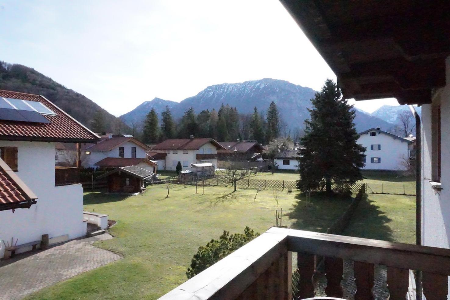 ルーポルディングHaus Alpenblick Inkl. Chiemgaukarteアパートメント エクステリア 写真